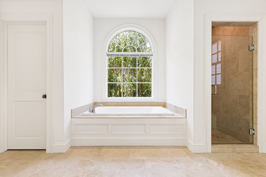 20 Colonial Road Photo 16
