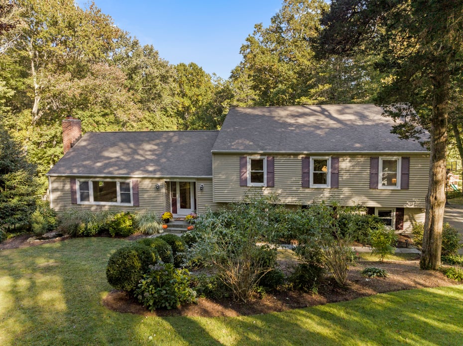 30 Coult Lane Photo 1