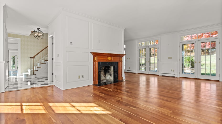 129 Harrington Drive Photo 6