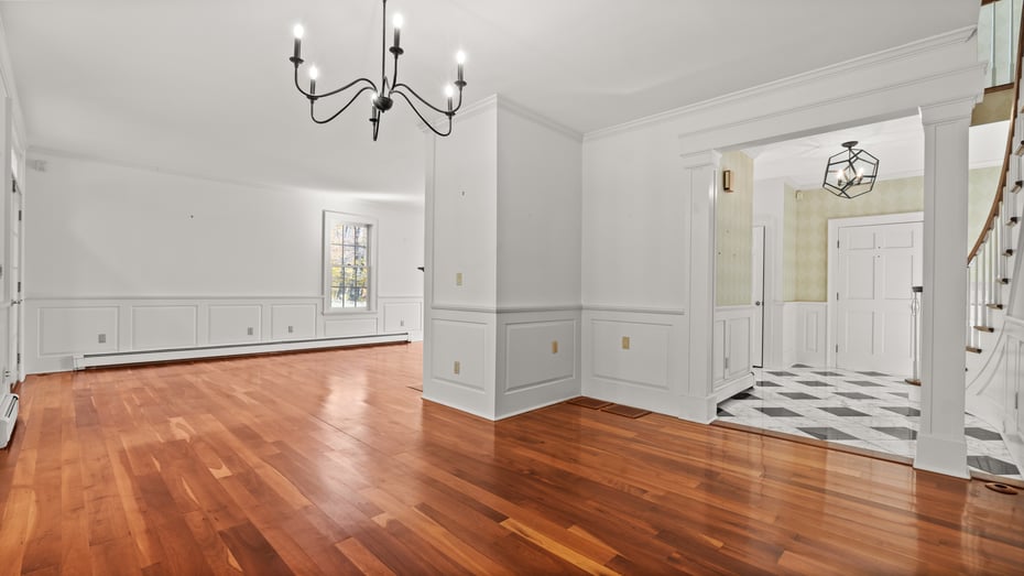 129 Harrington Drive Photo 8