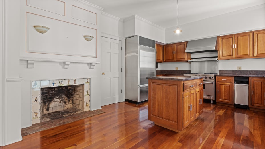 129 Harrington Drive Photo 12
