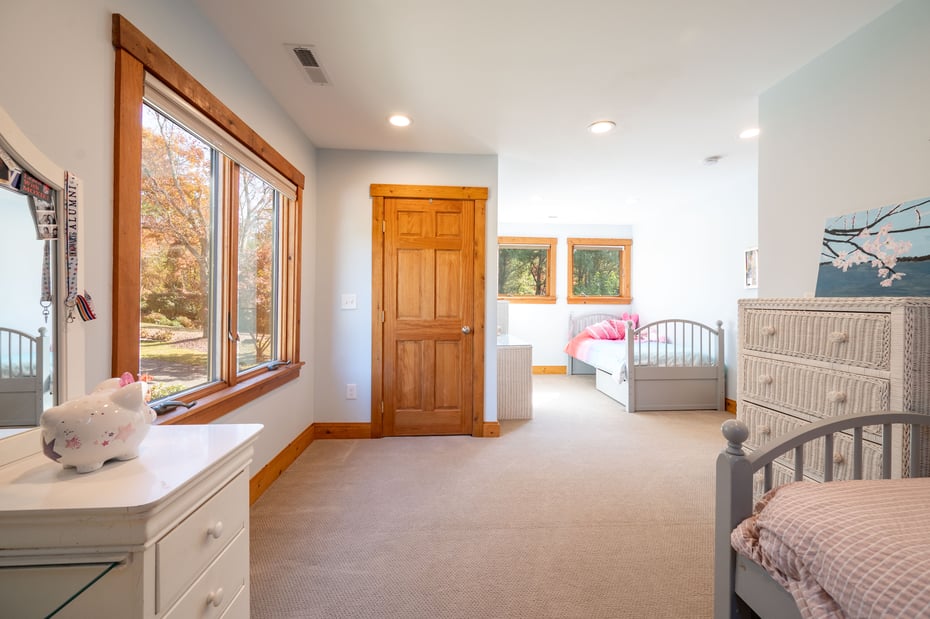Brookfield Single Family Photo 39