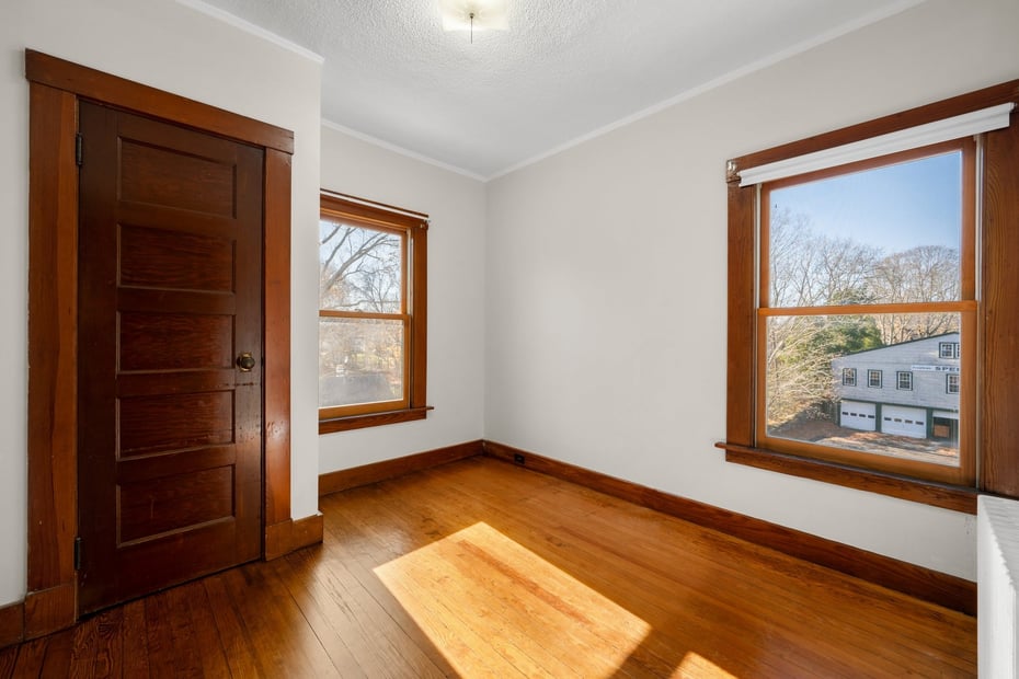 46 Lyme Street Photo 29