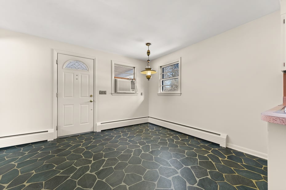 80 Westside Road Photo 8