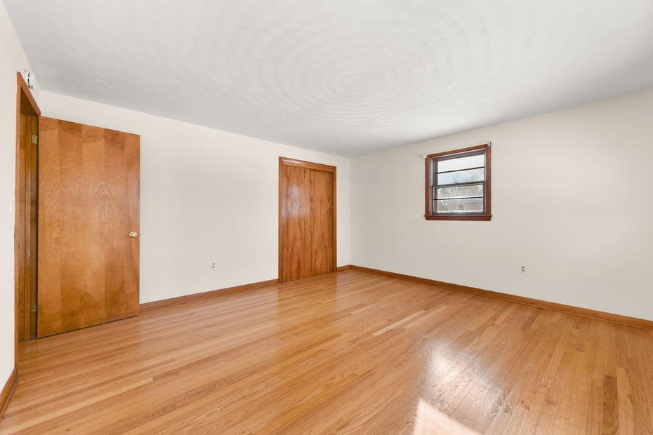80 Westside Road Photo 16