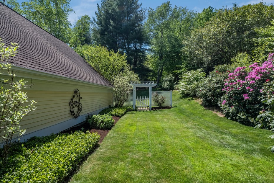 17 Lookout Hill Photo 6