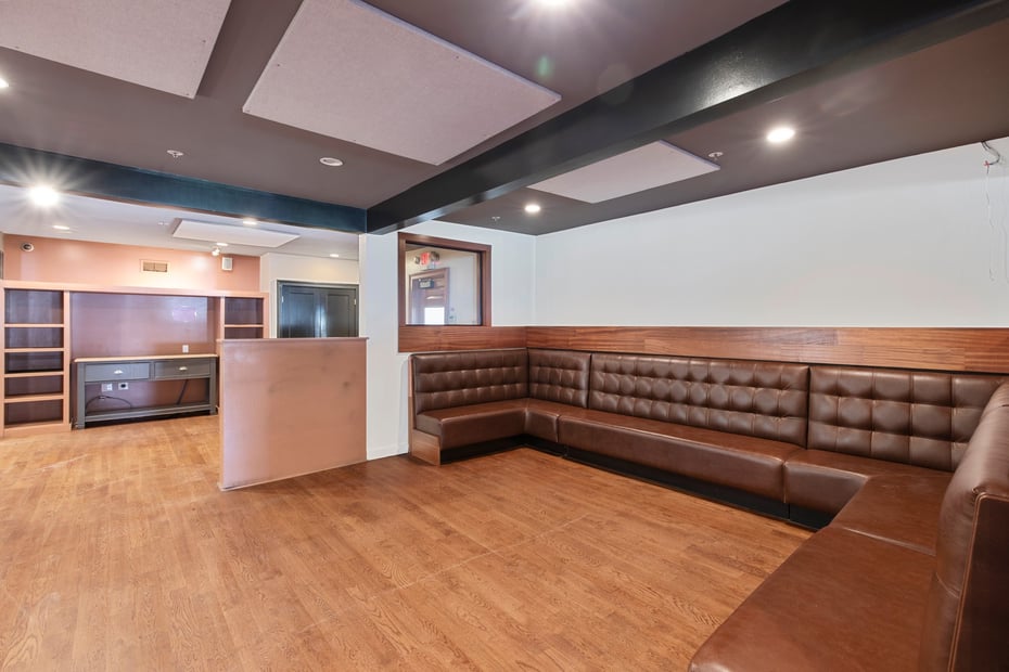 78 Main Street Photo 7