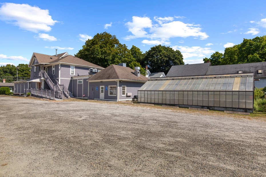 78 Main Street Photo 11