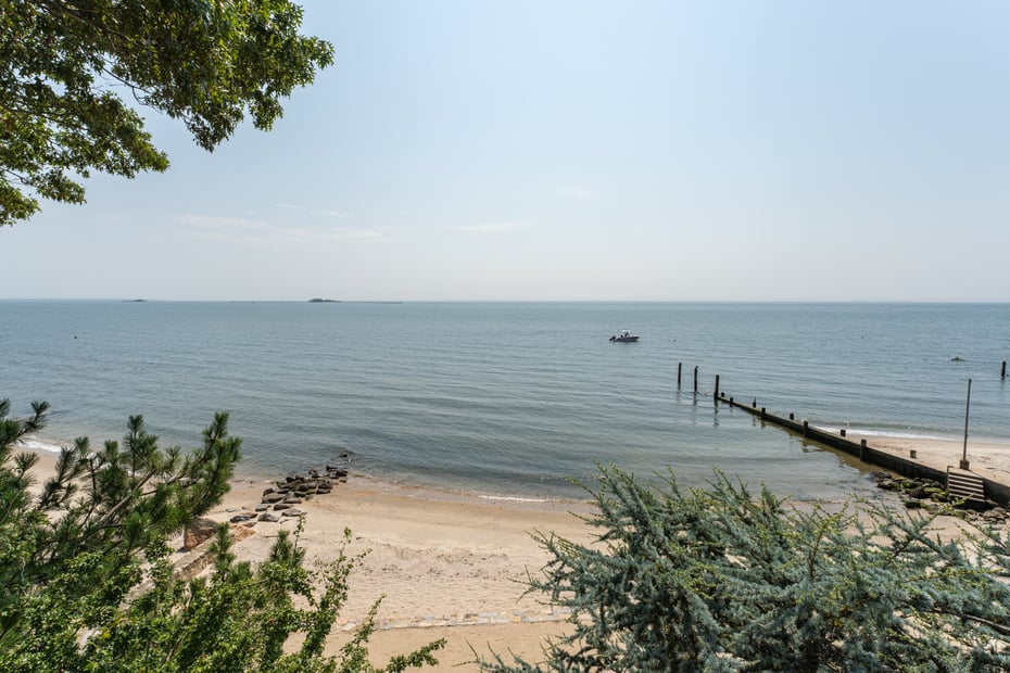 55 Shore Road Photo 2