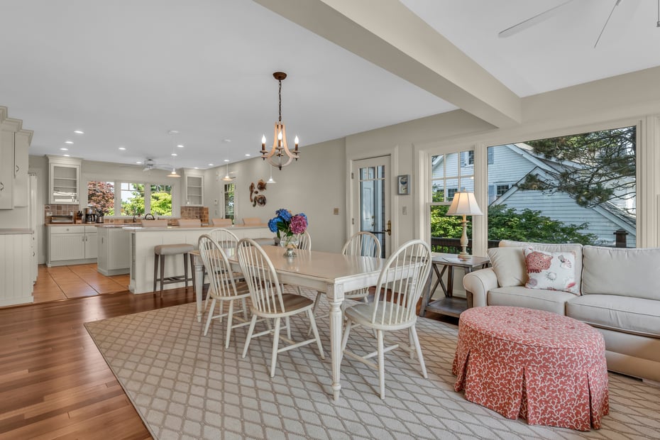 55 Shore Road Photo 10