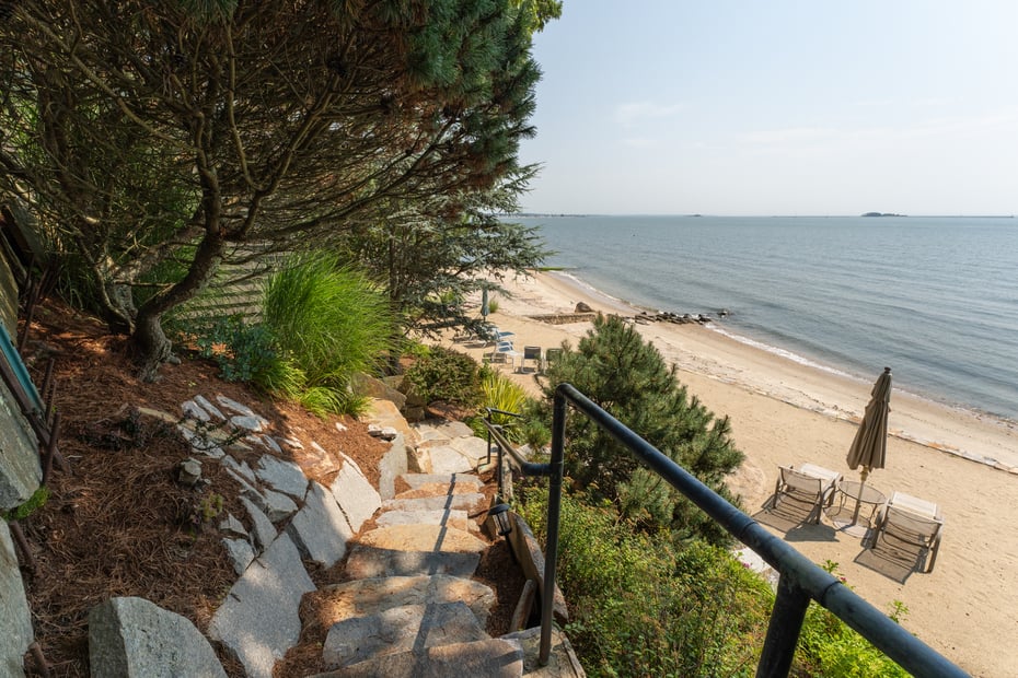 55 Shore Road Photo 30