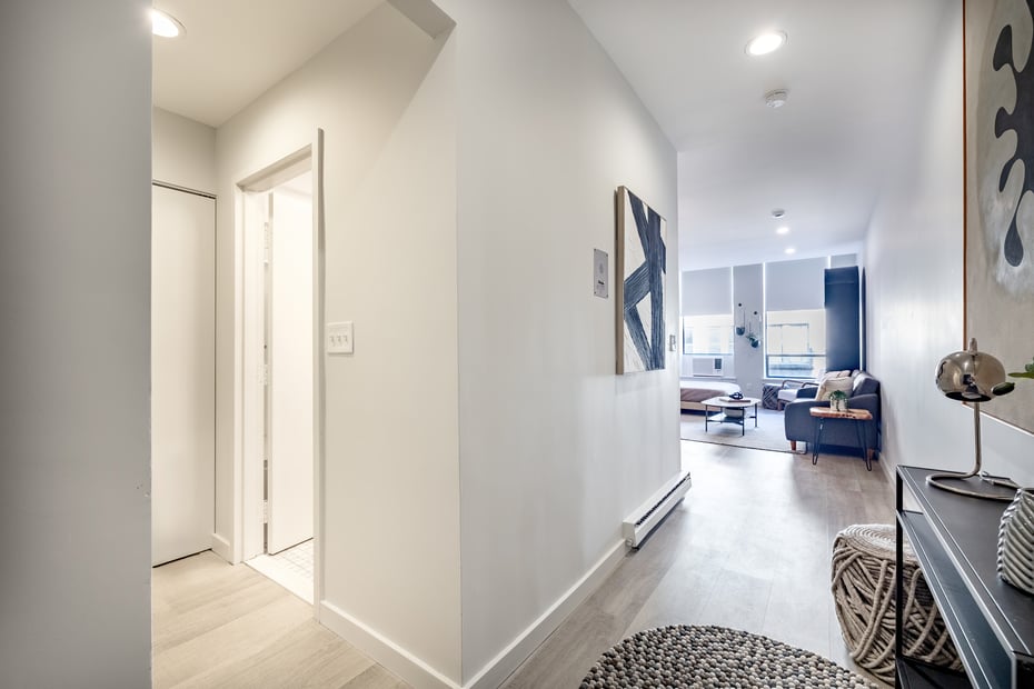 94 Washington Street  #APT 6 Photo 2