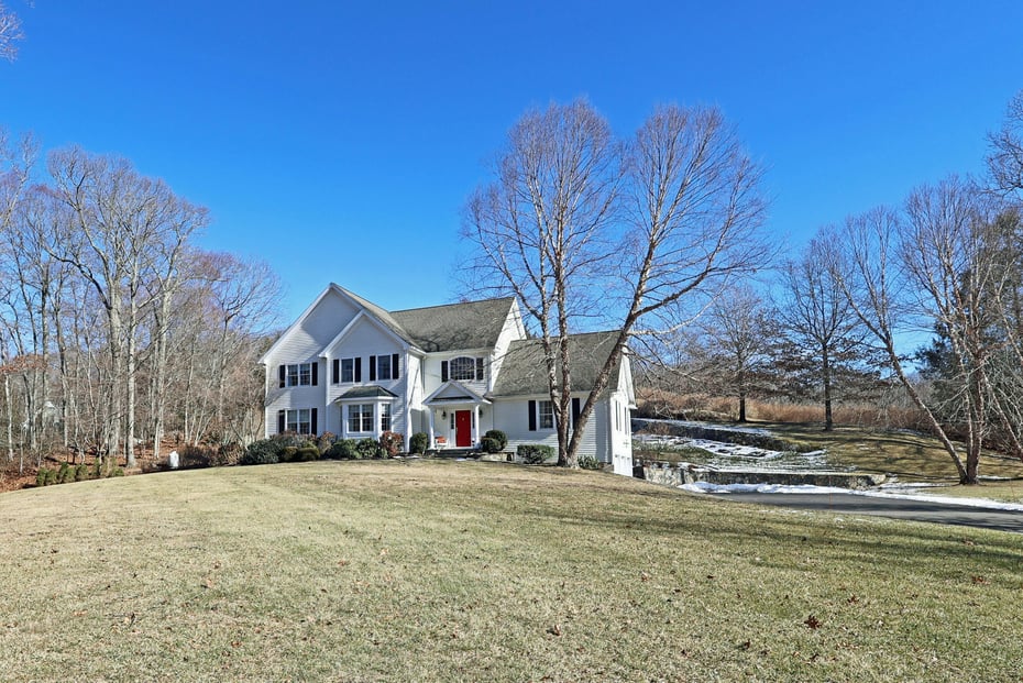 98 Hopewell Woods Road Photo 1