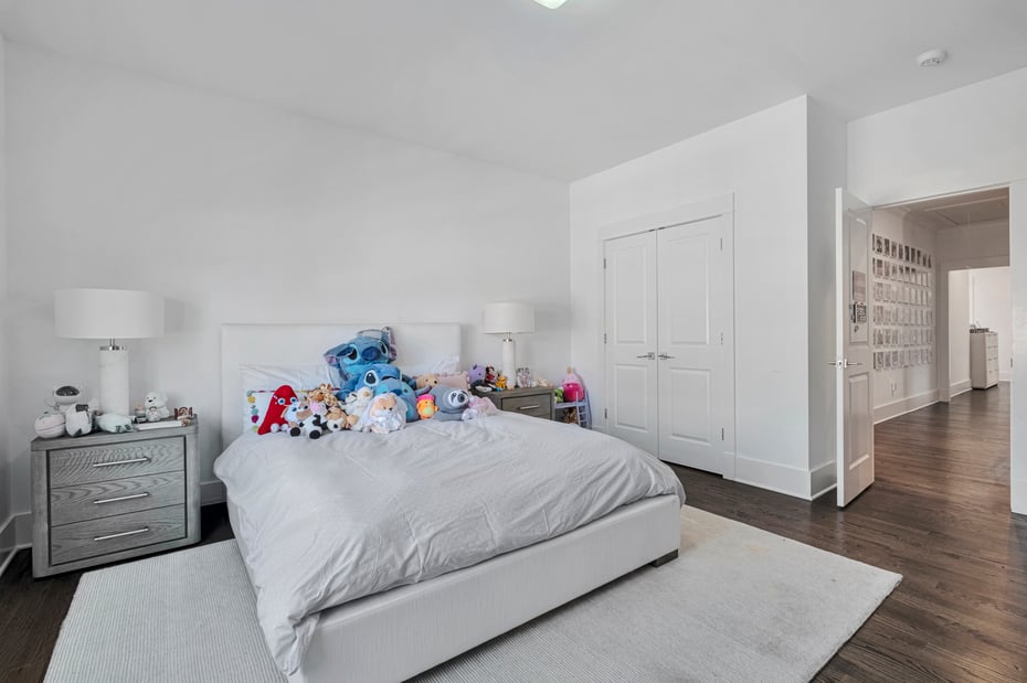 22 Montrose Road Photo 23