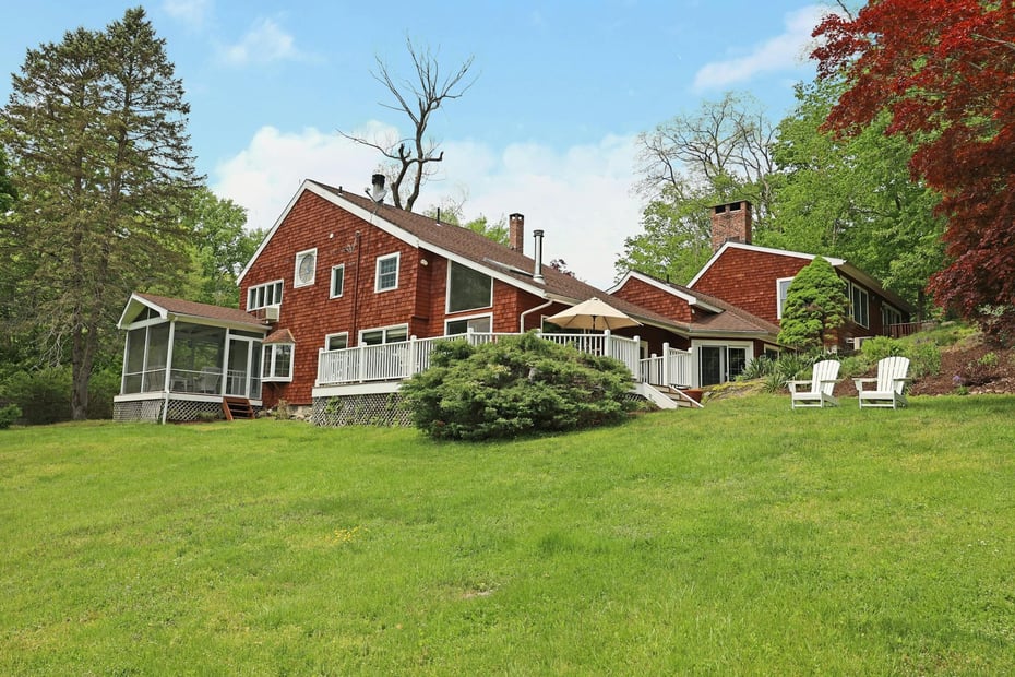 252 Florida Hill Road Photo 3