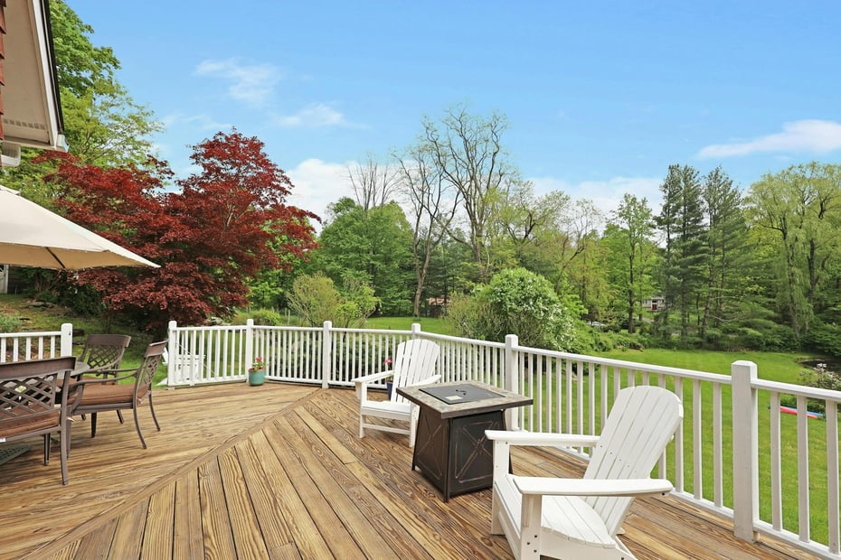 252 Florida Hill Road Photo 6