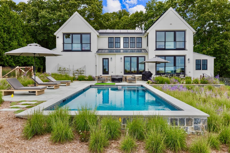 186 Flanders Road Photo 2