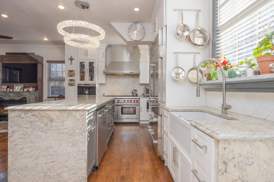 32 Deerfield Avenue Photo 6