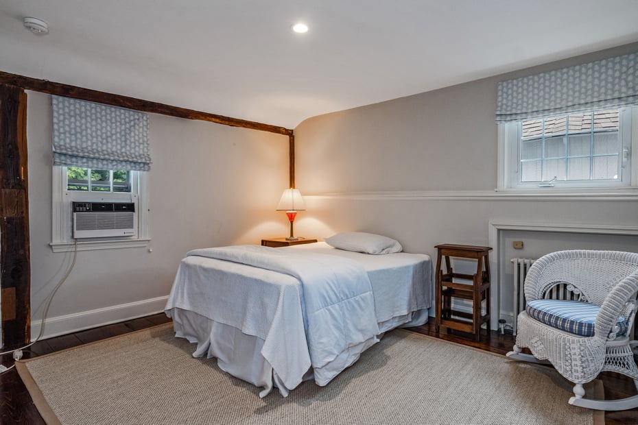 6 Crosstrees Hill Road Photo 32