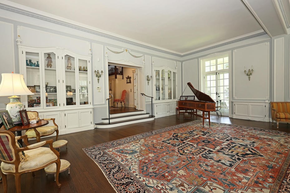 27 Country Club Road Photo 13