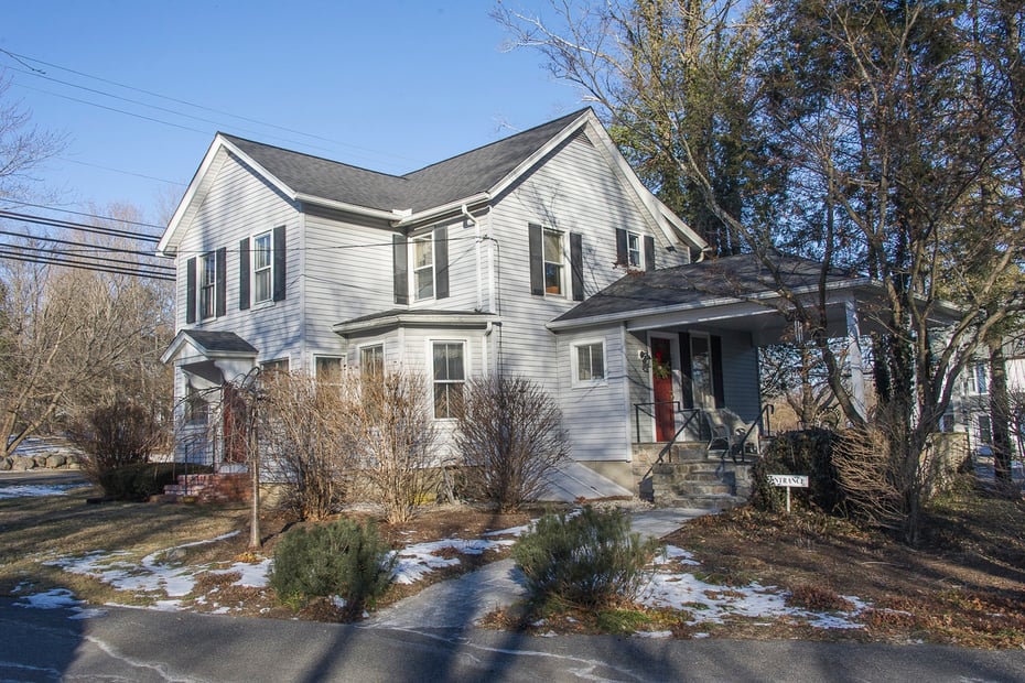 74 Park Lane Road Photo 4