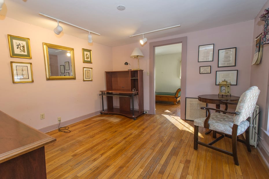 74 Park Lane Road Photo 12