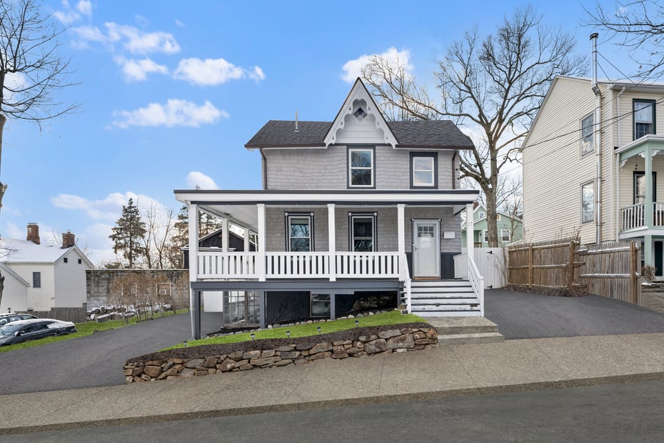 17 White Avenue Photo 1