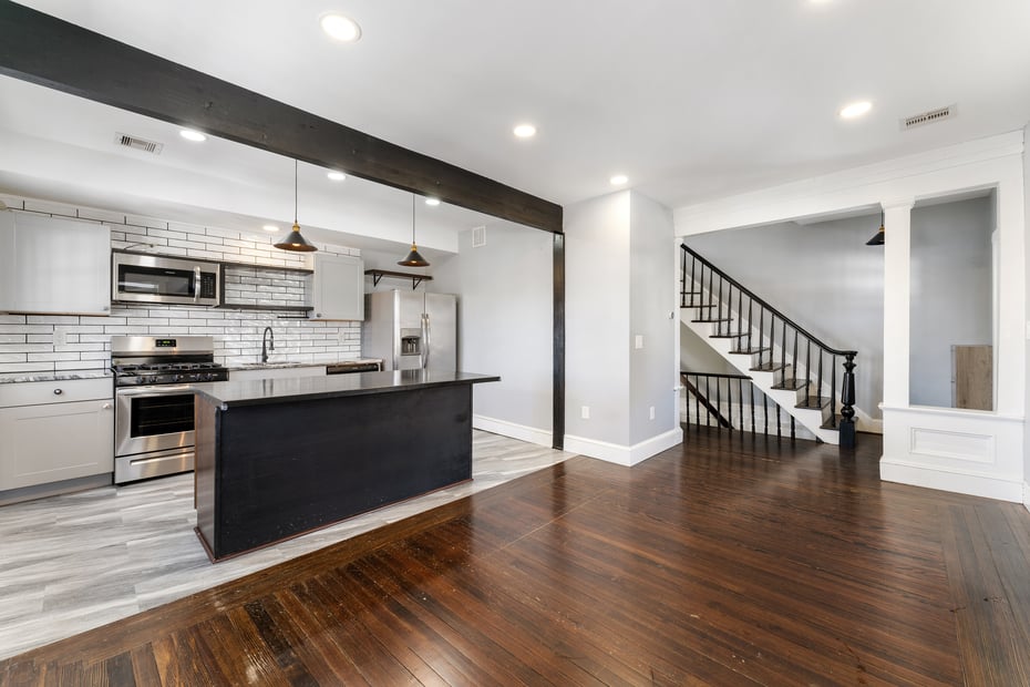 17 White Avenue Photo 4