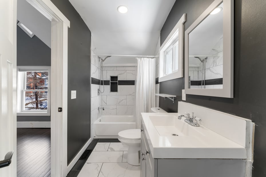 17 White Avenue Photo 10