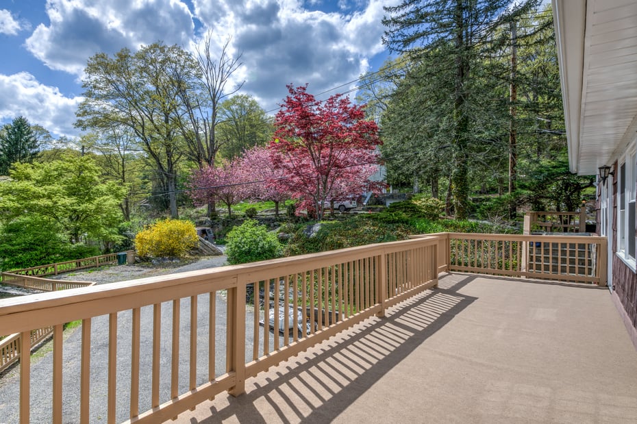 135 Old Mount Kisco Road Photo 14