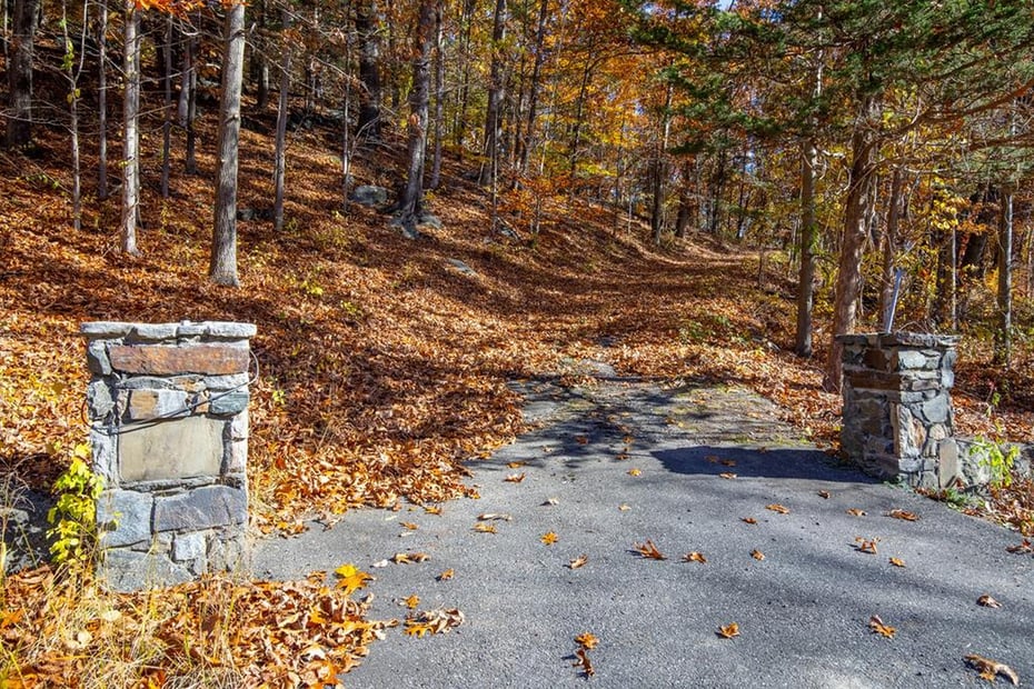 5 Lillinonah Lake Road South Photo 4