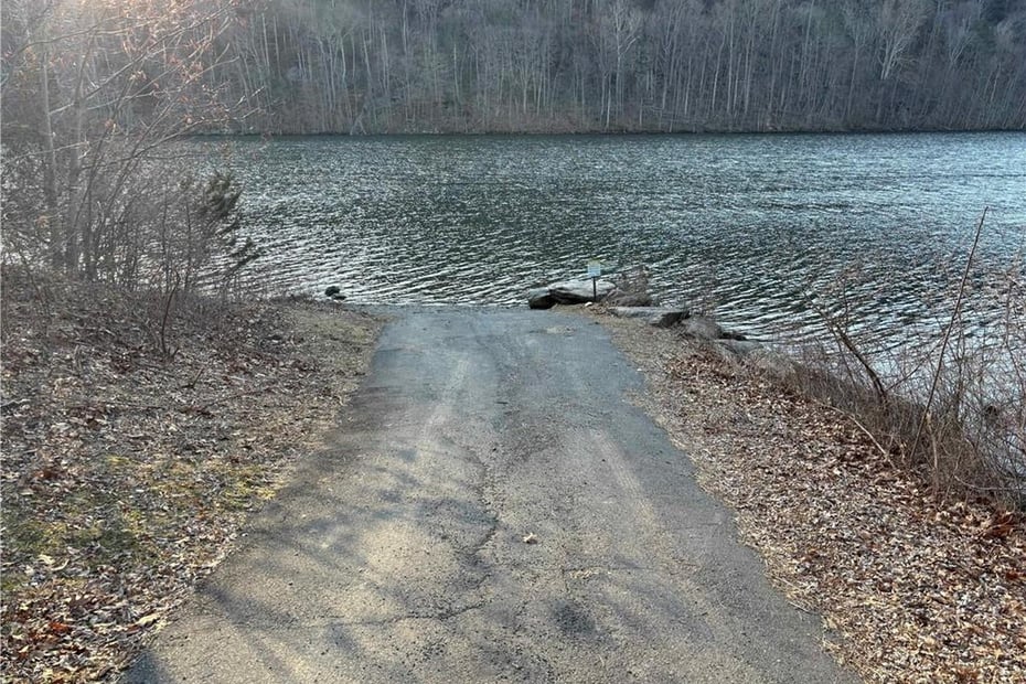 5 Lillinonah Lake Road South Photo 7