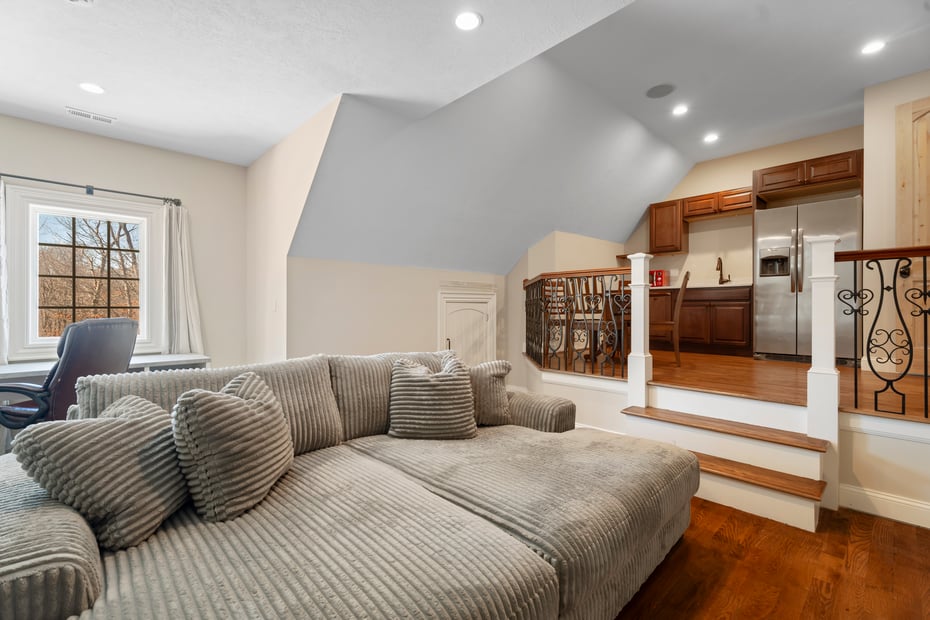 131 Burr Hill Road Photo 34