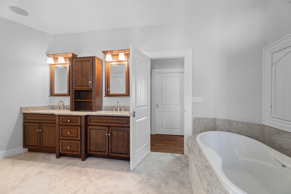 131 Burr Hill Road Photo 35