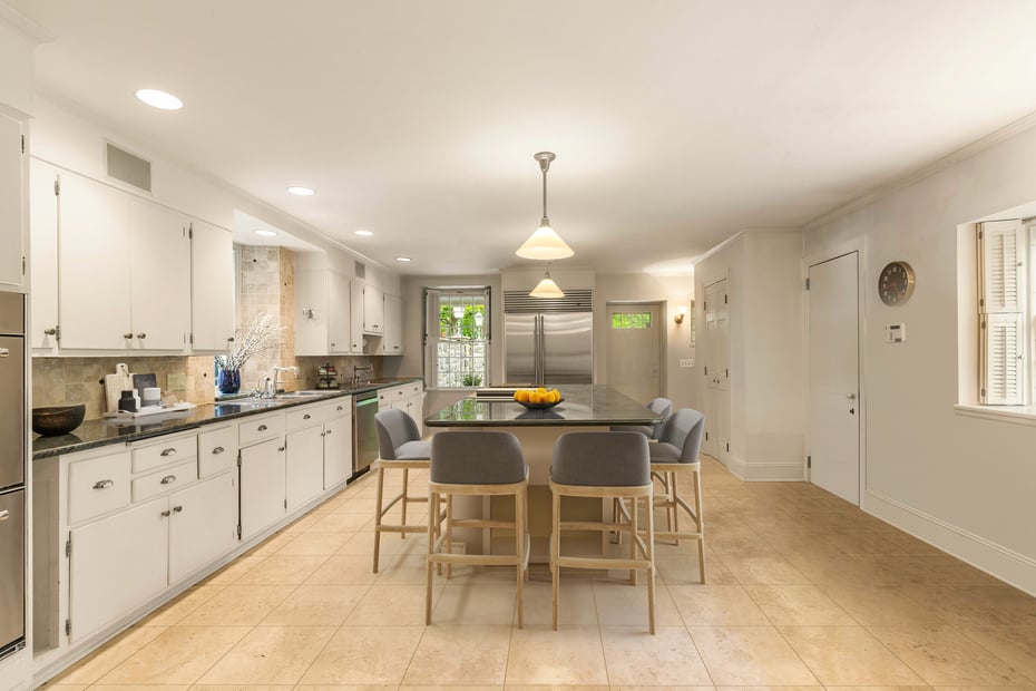 5 Belmont Drive Photo 12