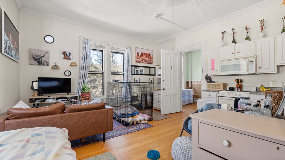 465 Chapel St Photo 17