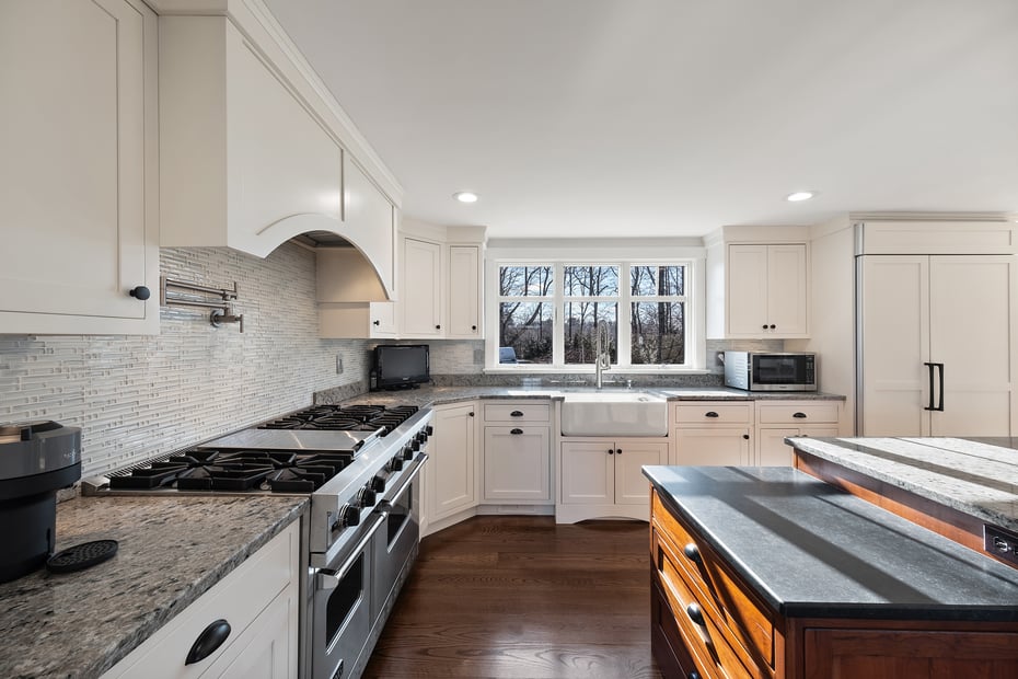 22 Bouton Street Photo 14