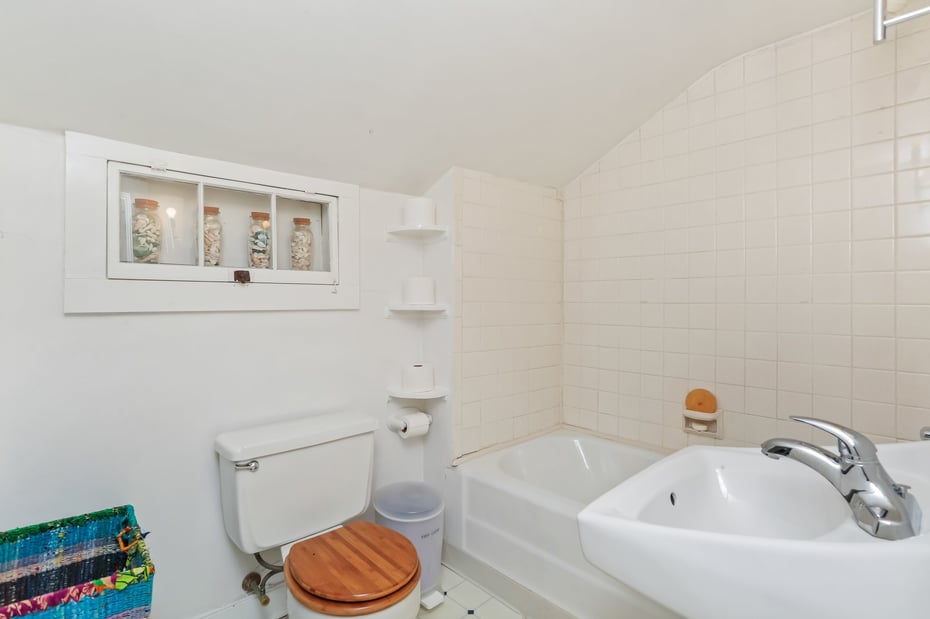 5 Lakeside Drive Photo 26
