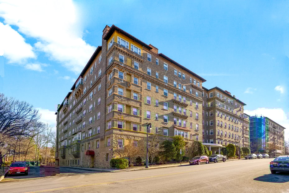 16 N Chatsworth Avenue  #603 Photo 2