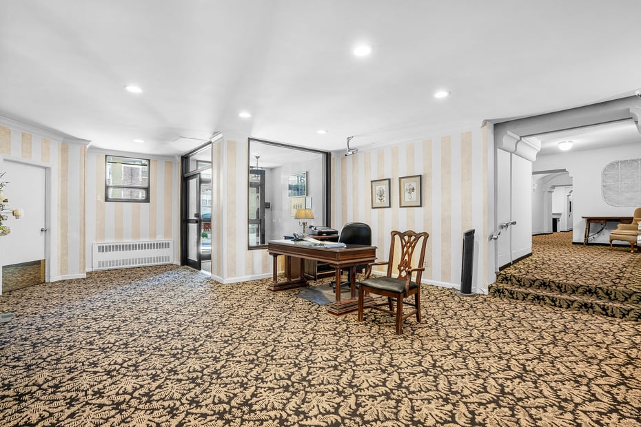 16 N Chatsworth Avenue  #603 Photo 3