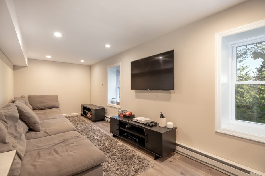 6 Hubbard Circle Photo 33