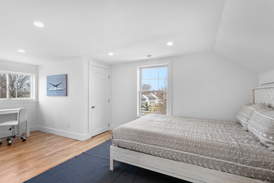 12 Sandy Way Photo 31