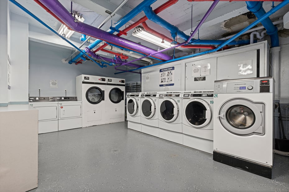 325 King Street  #5c Photo 22