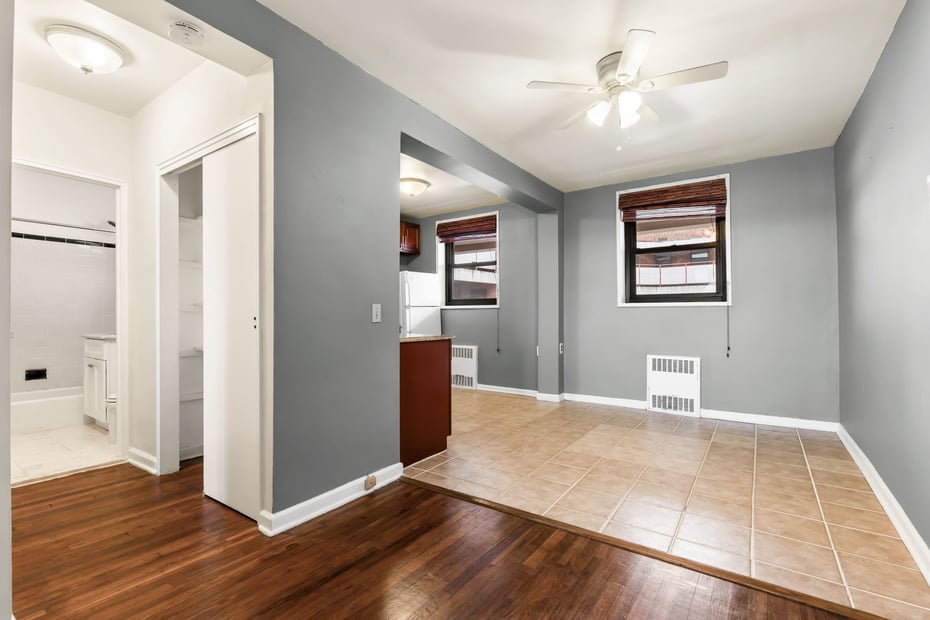 325 King Street  #5c Photo 8