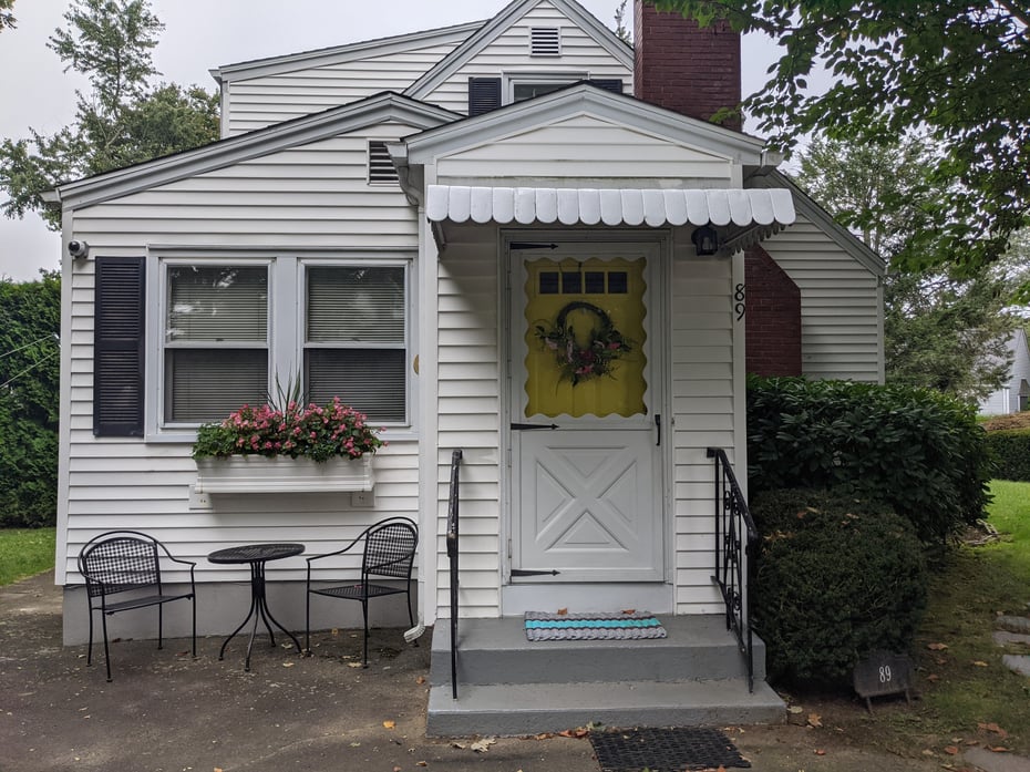 89 Grove Beach Road South Photo 2