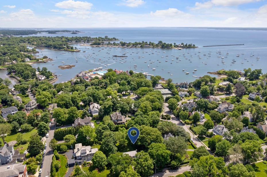 59 Larchmont Avenue Photo 32