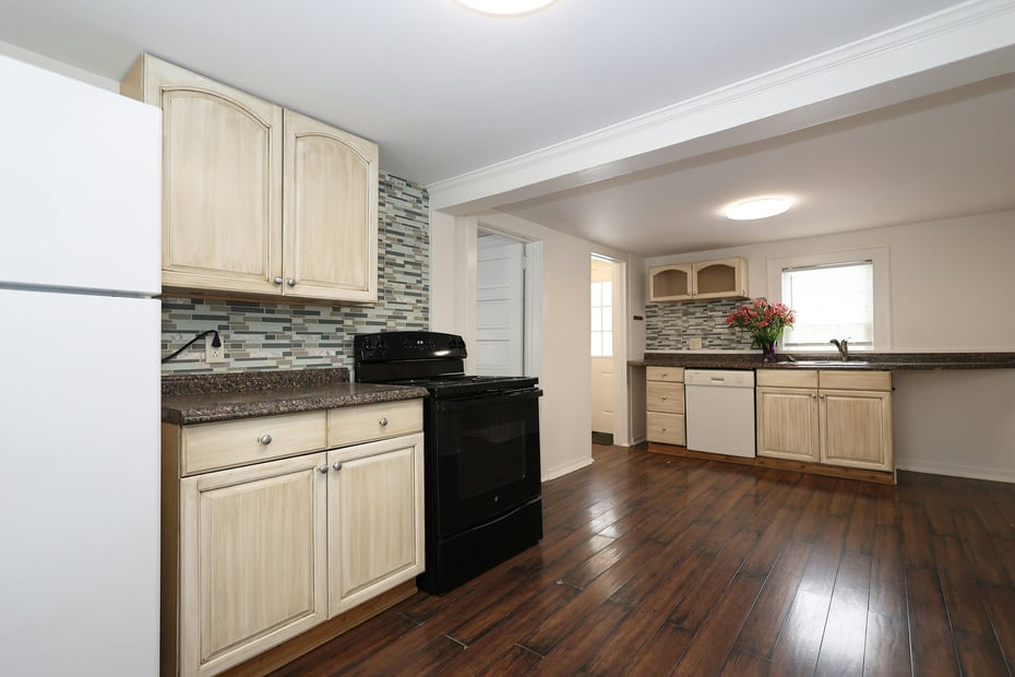 48 West Branchville Road Photo 9
