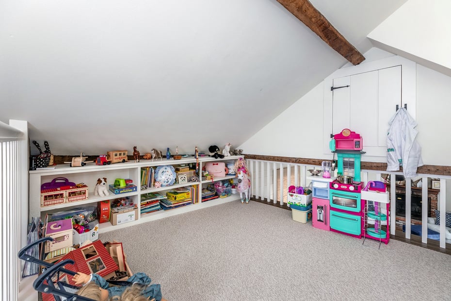 12 South Kent Road Photo 22