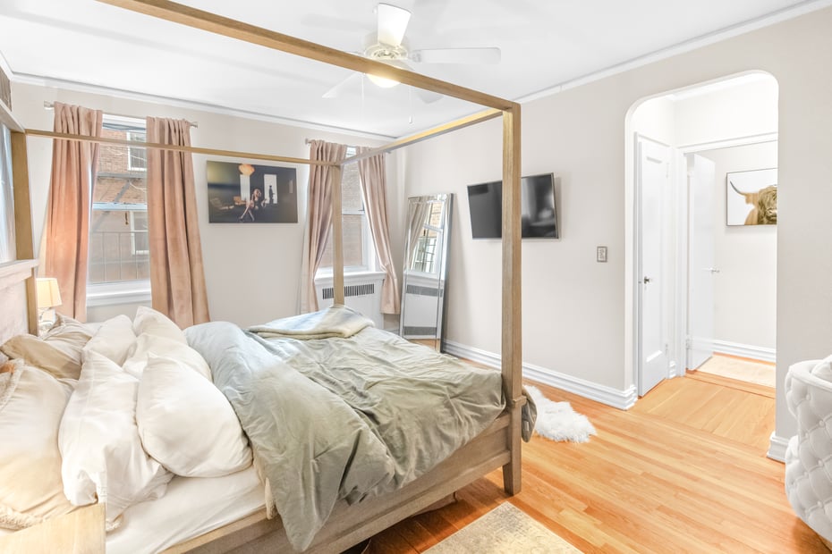 1 Bronxville Road  #2E Photo 9