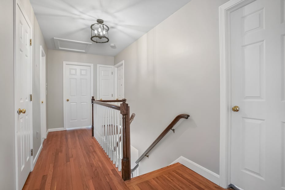 10 Tanglewood Drive Photo 17